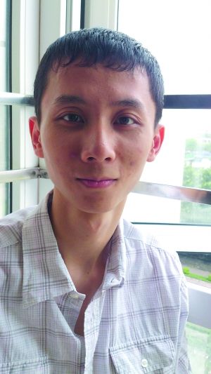 四年前考上北大的珠海学子吴志伟。广州日报记者 陈治家摄